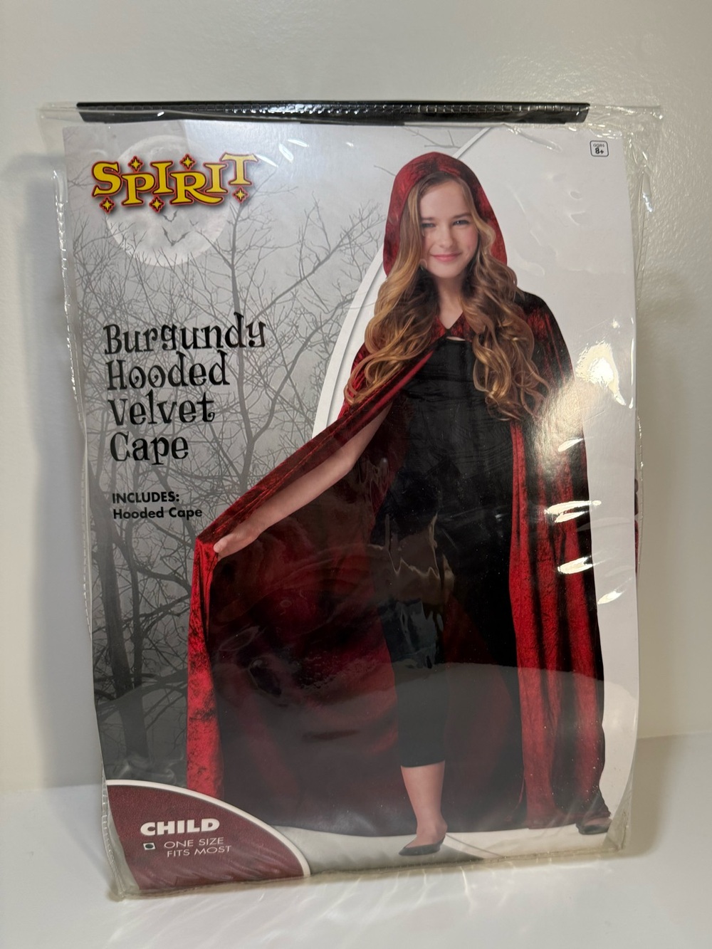 Spirit Halloween Burgundy Velvet Hooded Cape – Child 8+